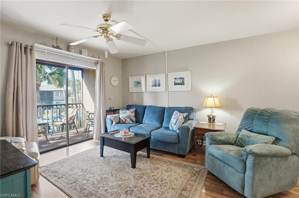 COUNTRY PINES CONDO - Residential