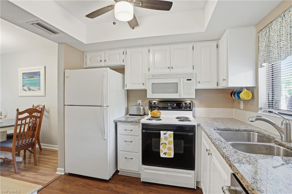 COUNTRY PINES CONDO - Residential