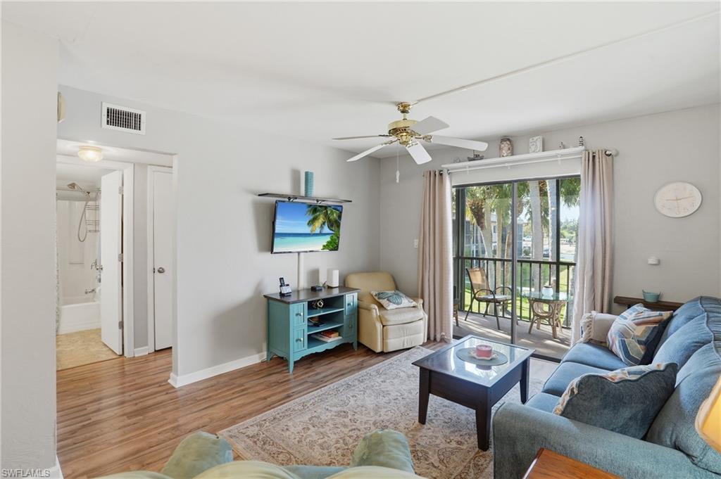 COUNTRY PINES CONDO - Residential