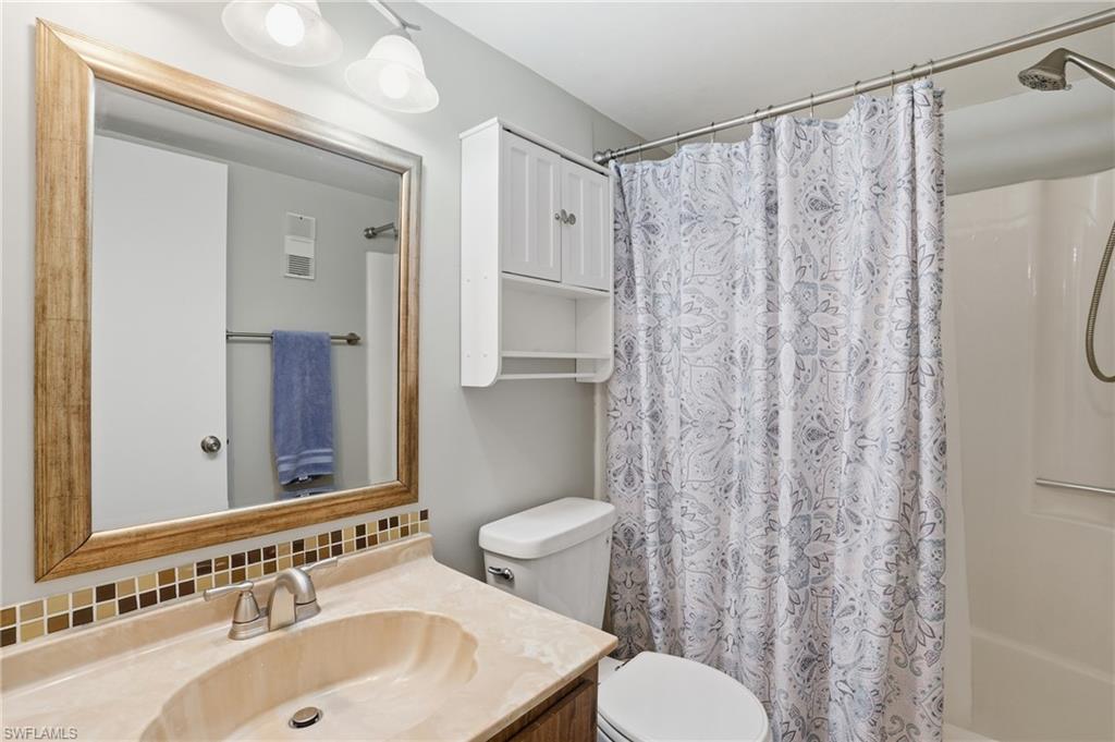 COUNTRY PINES CONDO - Residential