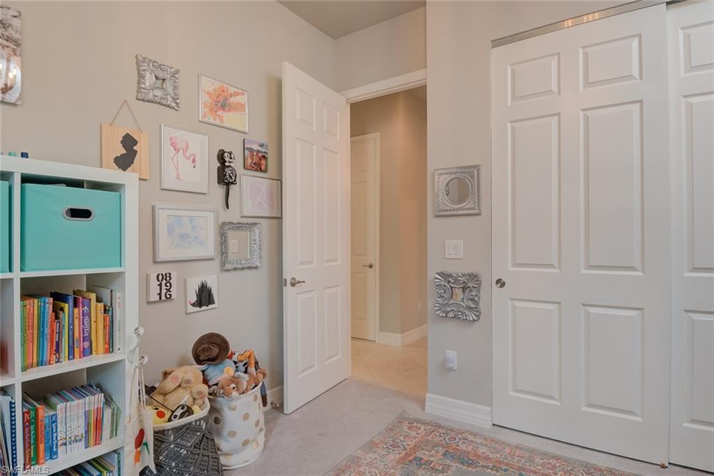 MARINA BAY - Residential