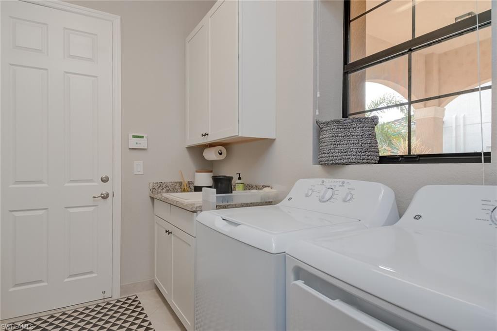 MARINA BAY - Residential