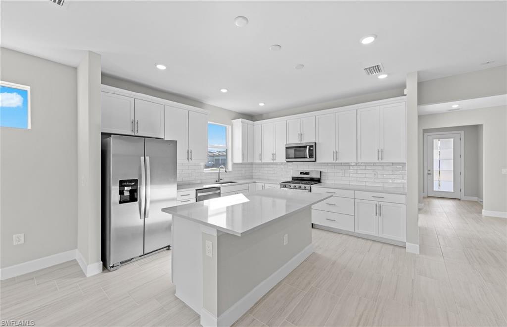 DEL WEBB OAK CREEK - Residential