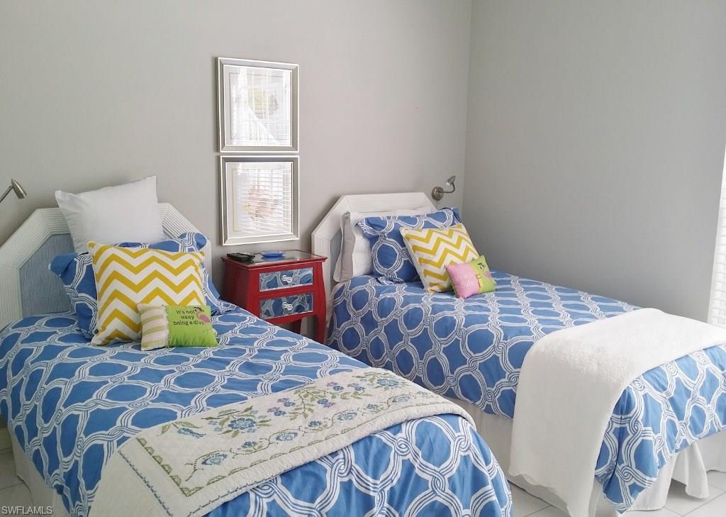 SPANISH WELLS - Residential