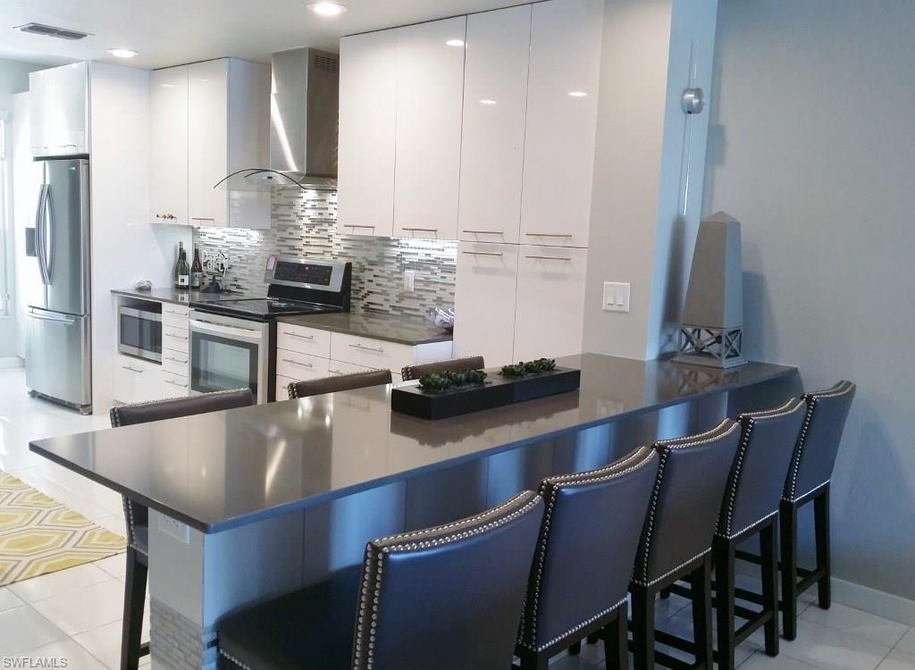 SPANISH WELLS - Residential