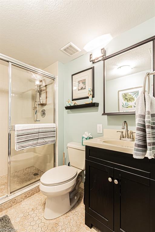 HICKORY BAY WEST - Residential