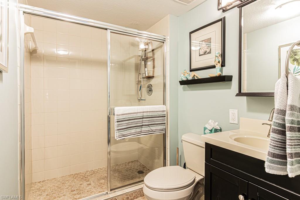 HICKORY BAY WEST - Residential