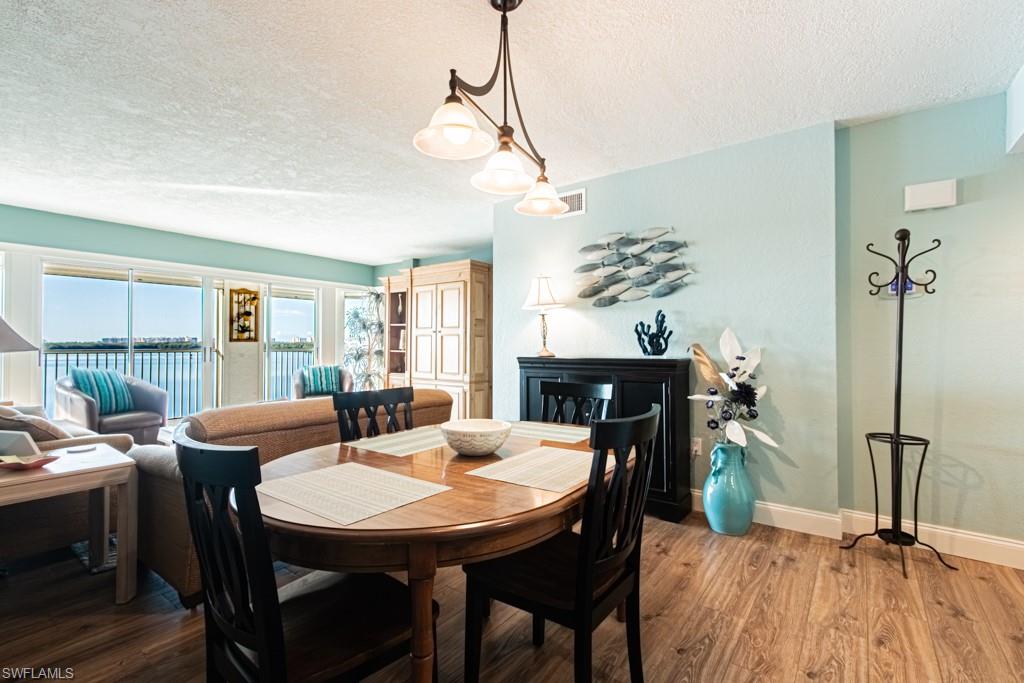 HICKORY BAY WEST - Residential