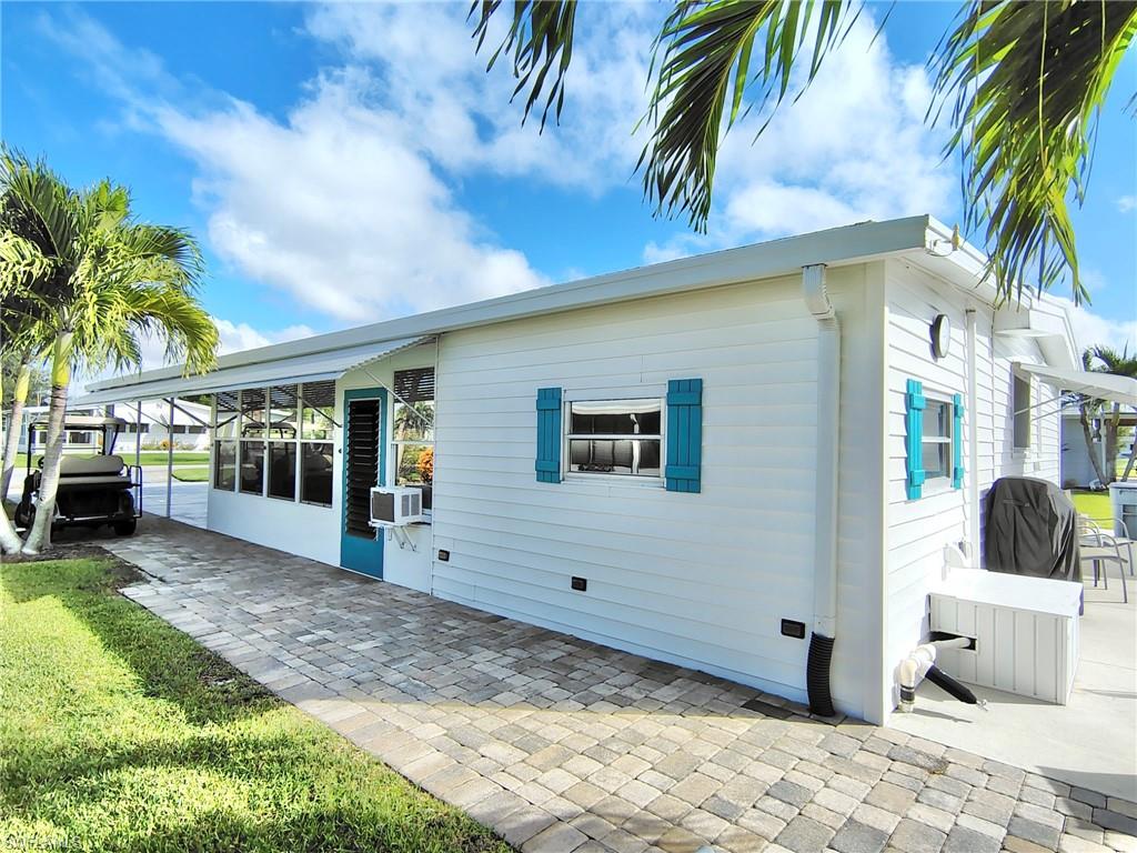 IMPERIAL HARBOR - Residential