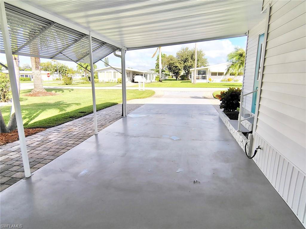 IMPERIAL HARBOR - Residential