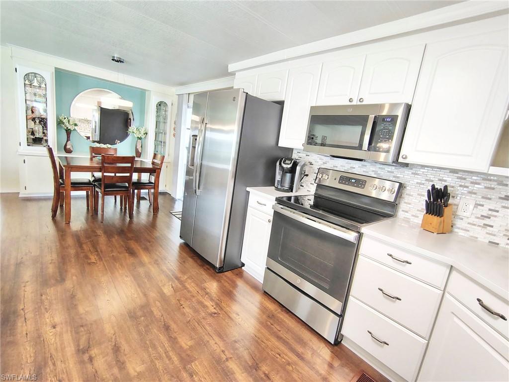 IMPERIAL HARBOR - Residential