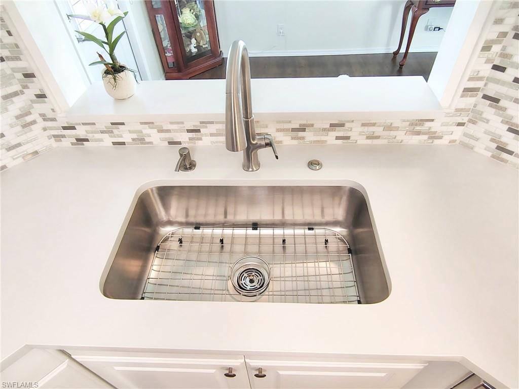 IMPERIAL HARBOR - Residential