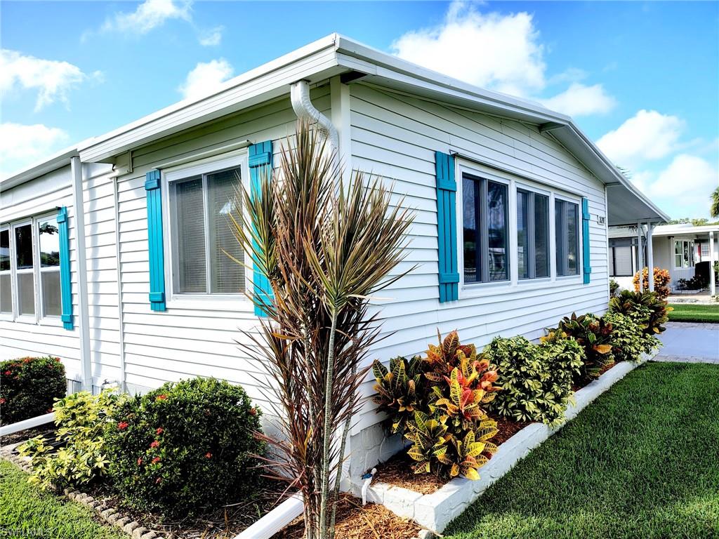 IMPERIAL HARBOR - Residential