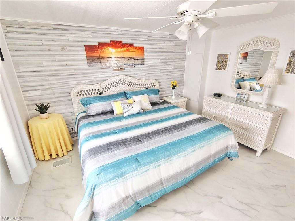 IMPERIAL HARBOR - Residential