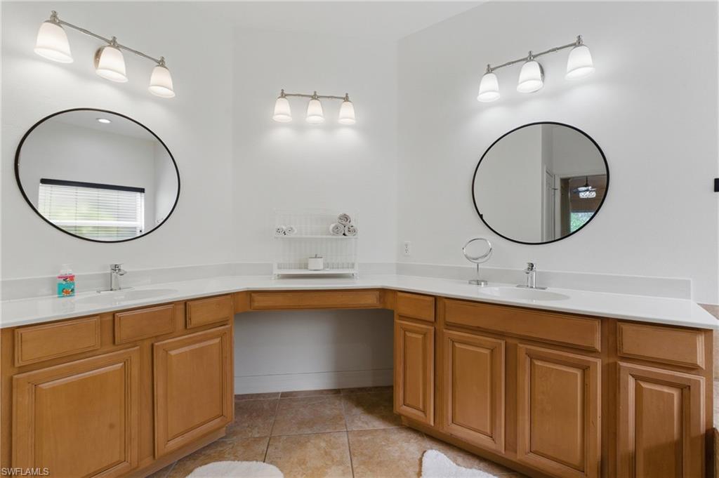 SANDOVAL - Residential