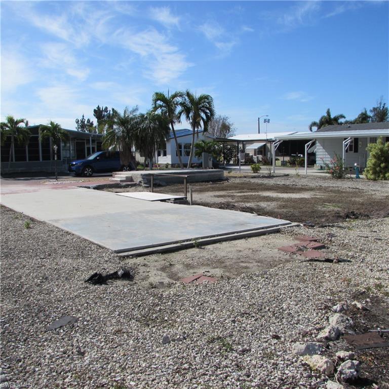 PINE ISLAND COVE - Land