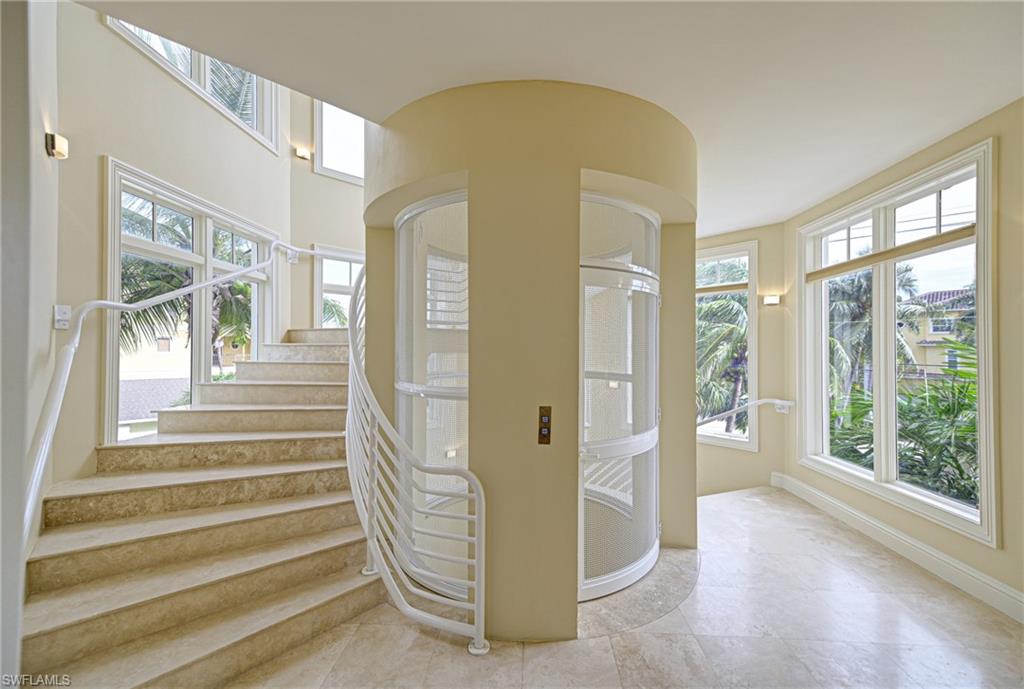 BONITA BEACH - Residential