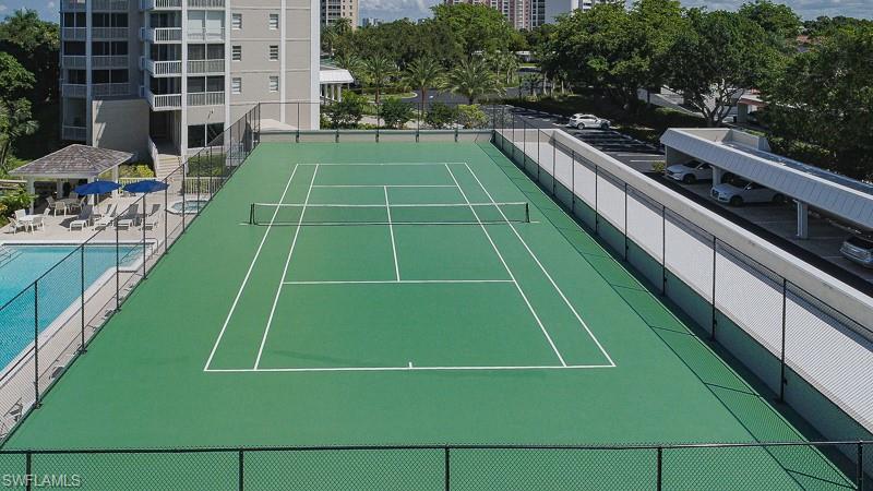 ST TROPEZ - Residential