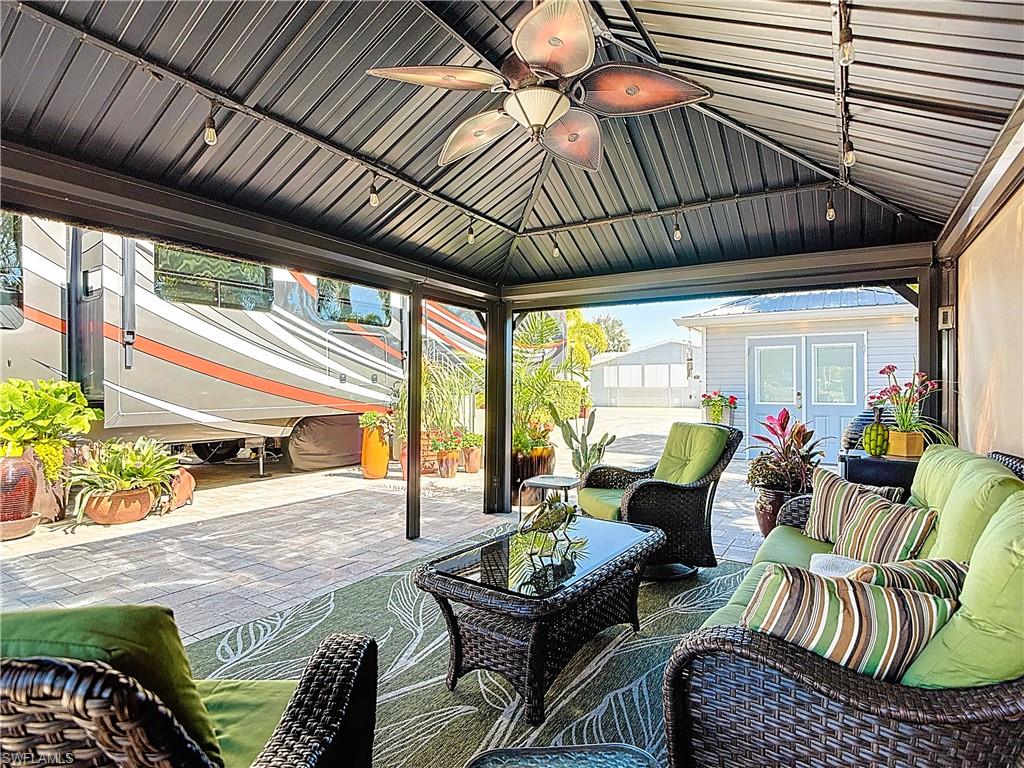 CYPRESS WOODS RV RESORT - Land