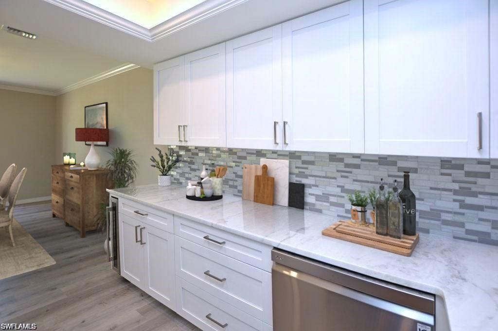 GLADES COUNTRY CLUB - Residential