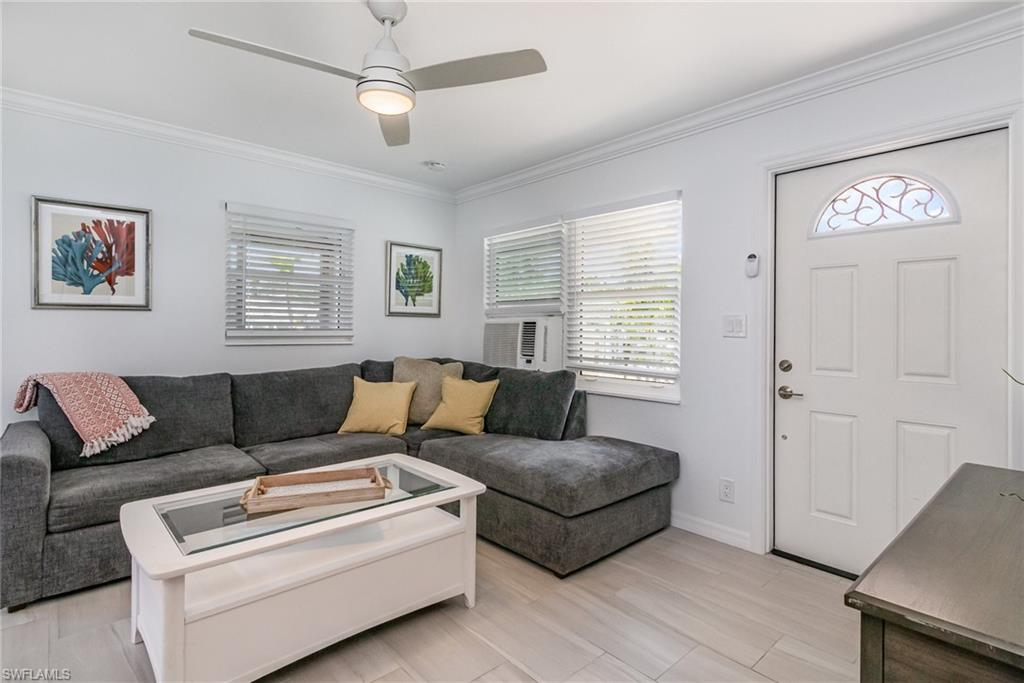 4818 Regal DR
