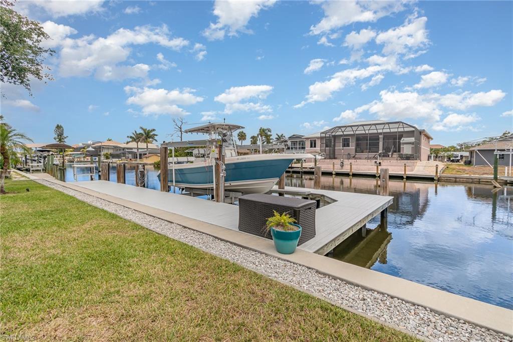 IMPERIAL SHORES - Residential