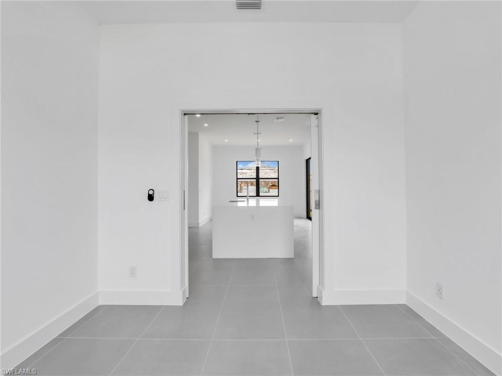 PORT CHARLOTTE - Residential