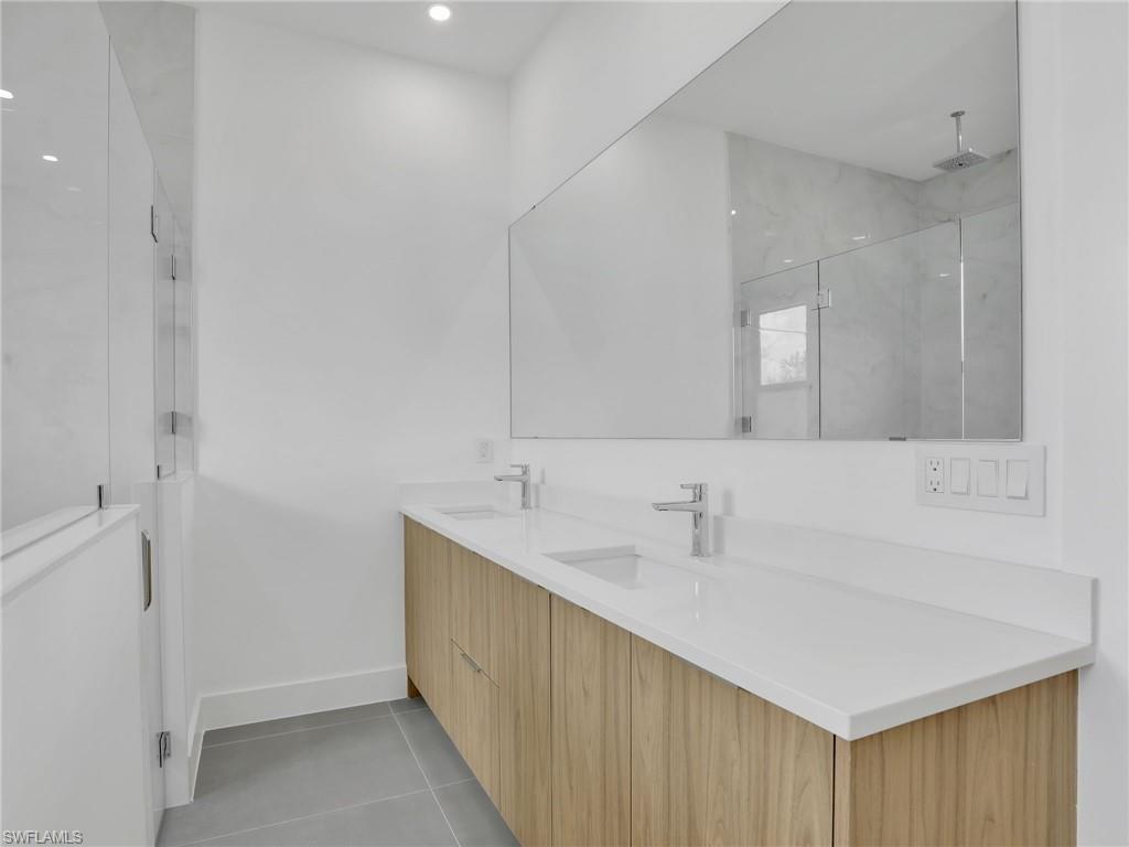 PORT CHARLOTTE - Residential