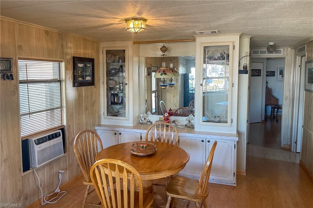 OAK PARK VILLAGE CO-OP INC - Residential