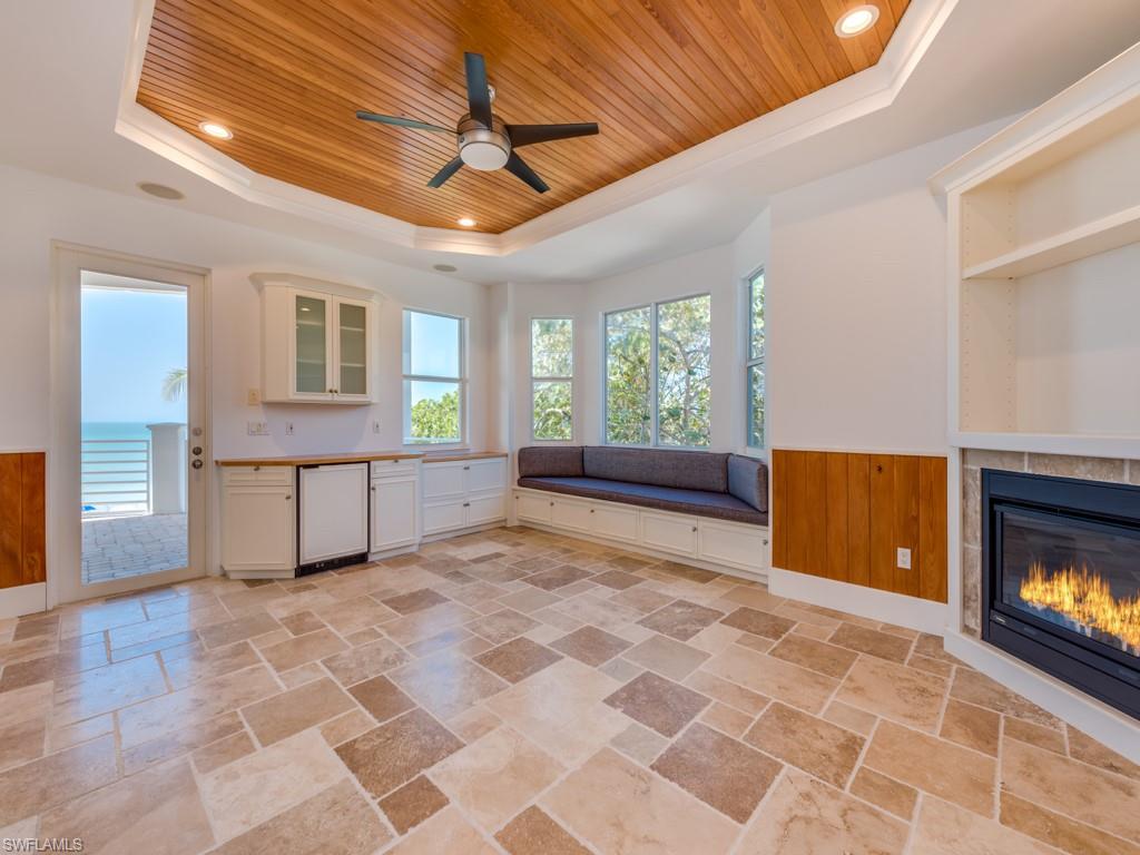 BONITA BEACH - Residential