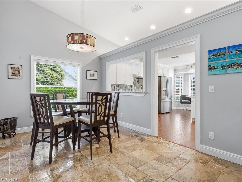 BERKSHIRE LAKES - Residential