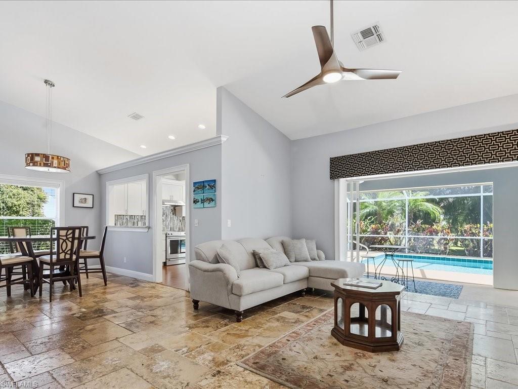 BERKSHIRE LAKES - Residential