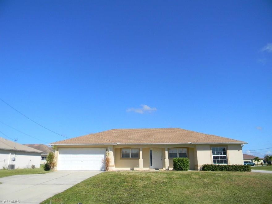 Affordable 3 bedroom, 2 bath, 2 car garage home in Cape Coral, built in 2009,corner lot off Chiquita.