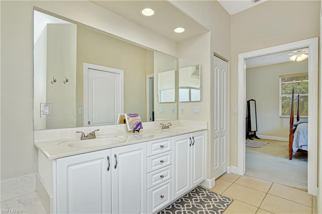 IBIS COVE - Residential