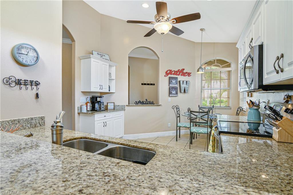 IBIS COVE - Residential