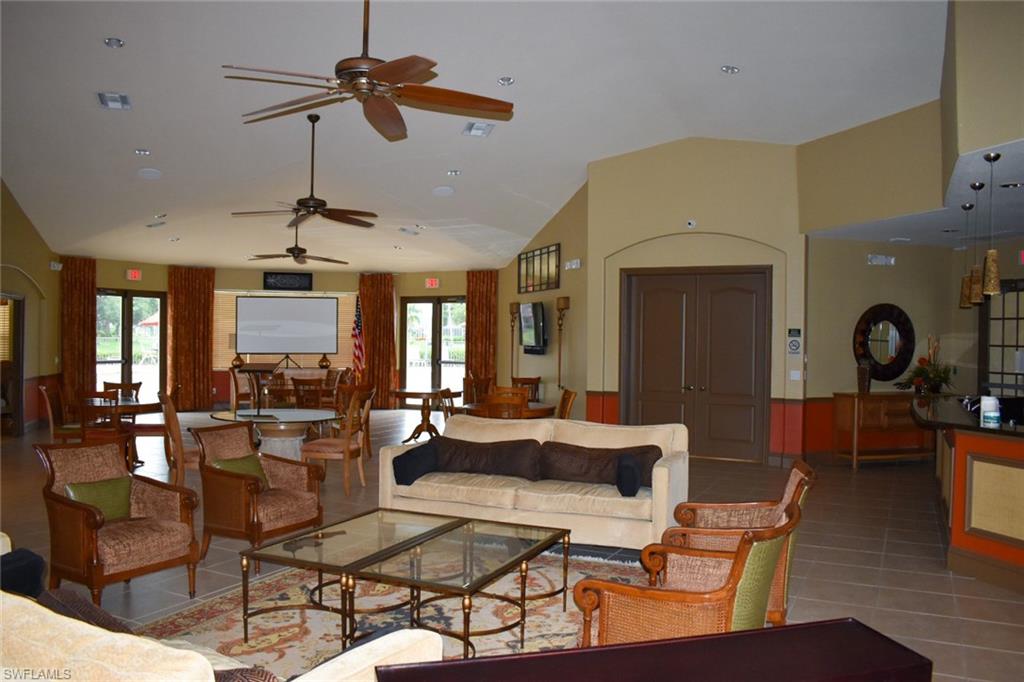 IBIS COVE - Residential