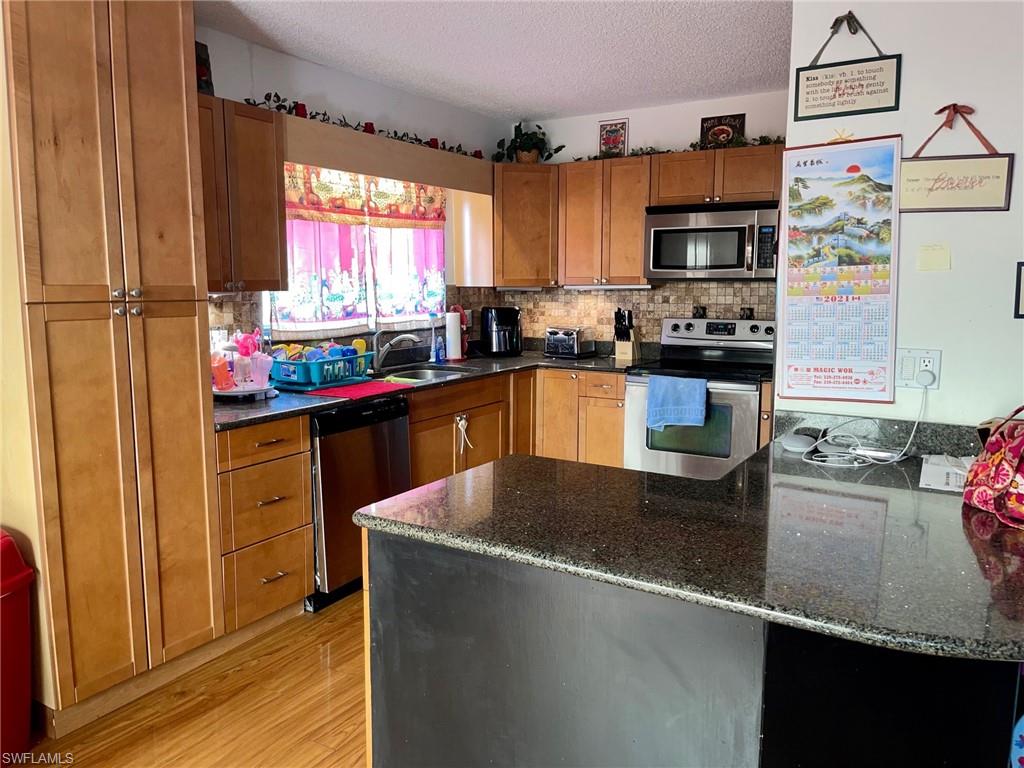 HAMLET - Residential