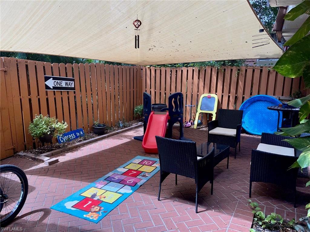 HAMLET - Residential