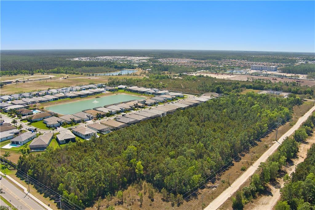 3810 Hacienda Lakes PKWY