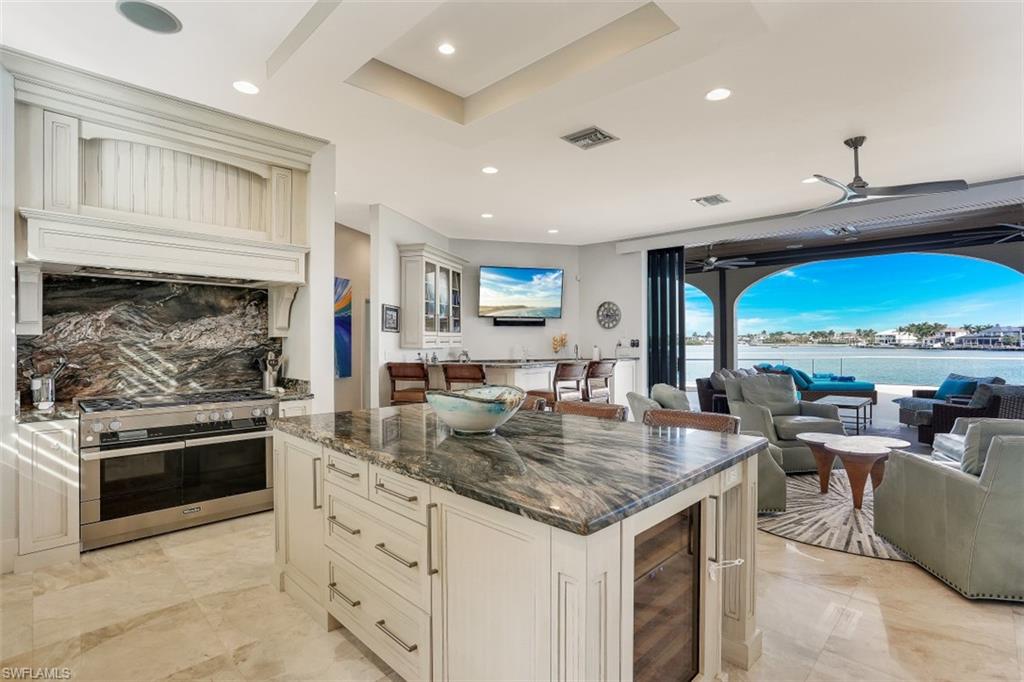 MARCO ISLAND - Residential