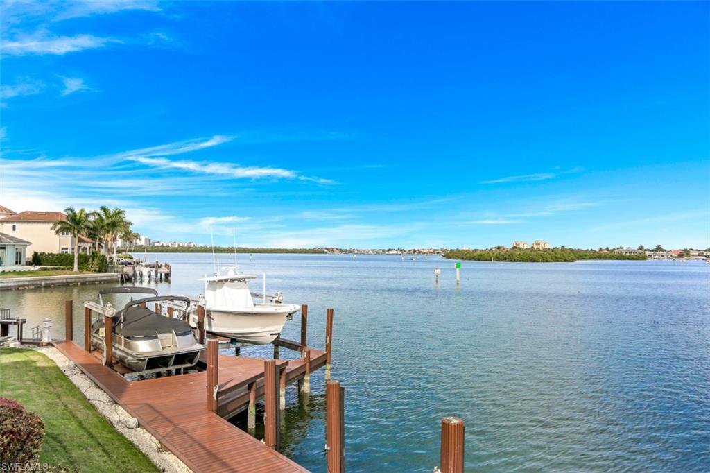 MARCO ISLAND - Residential