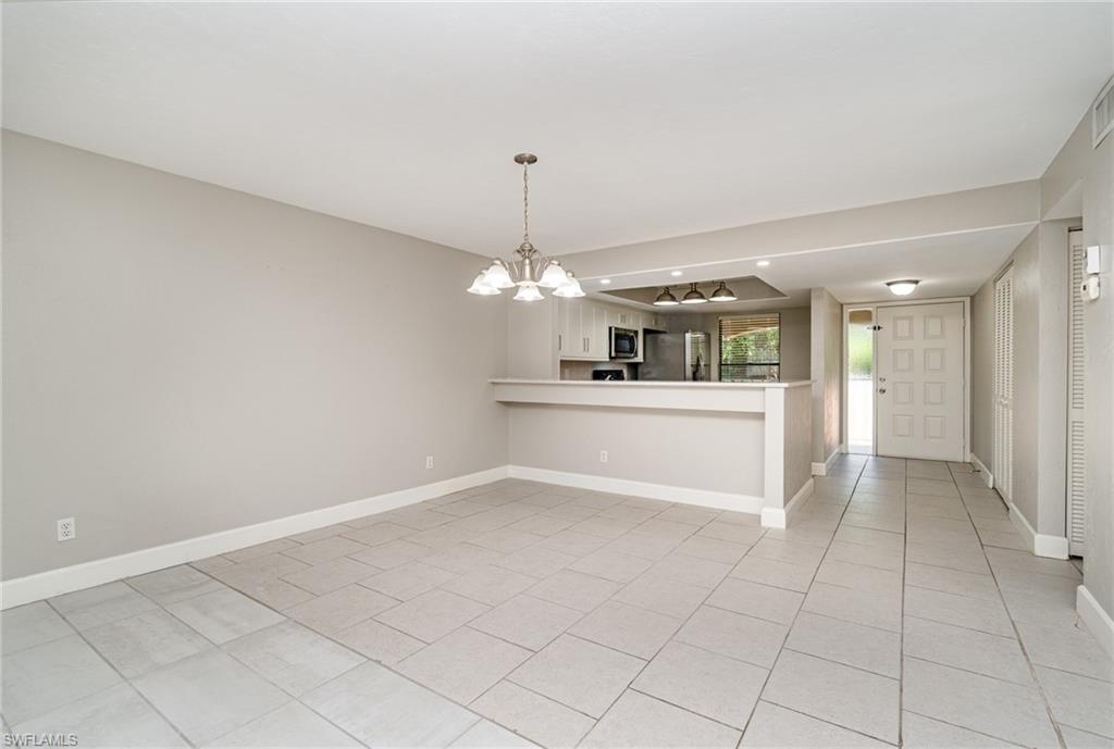 SPANISH PINES - Residential Lease