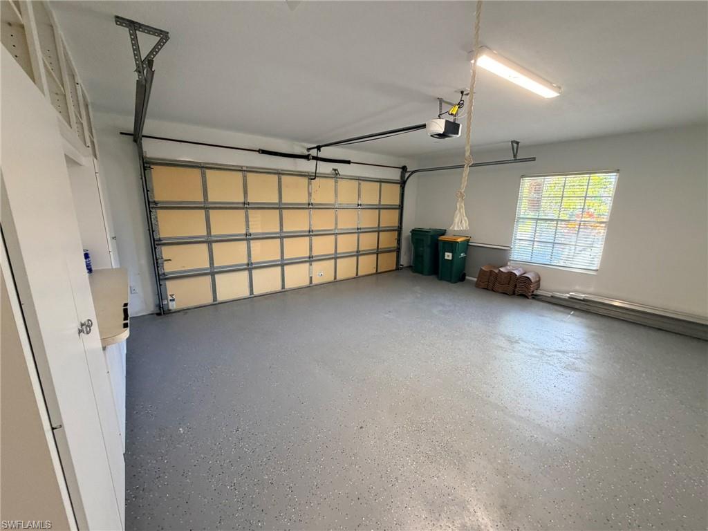 ISLAND WALK - Residential