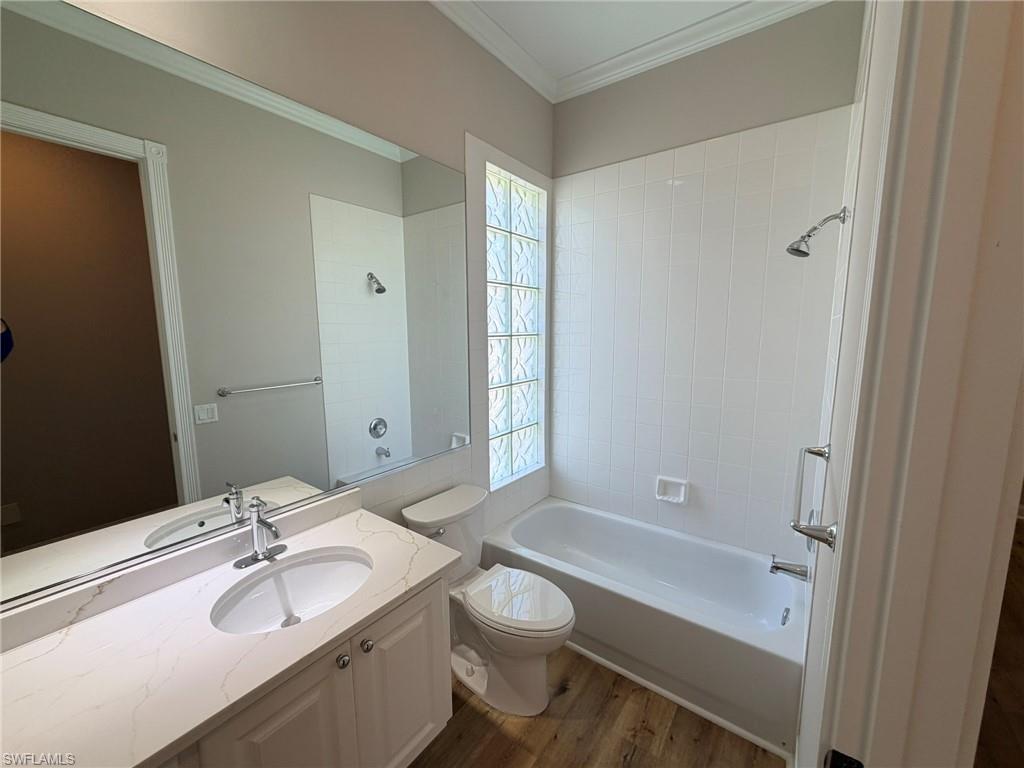 ISLAND WALK - Residential