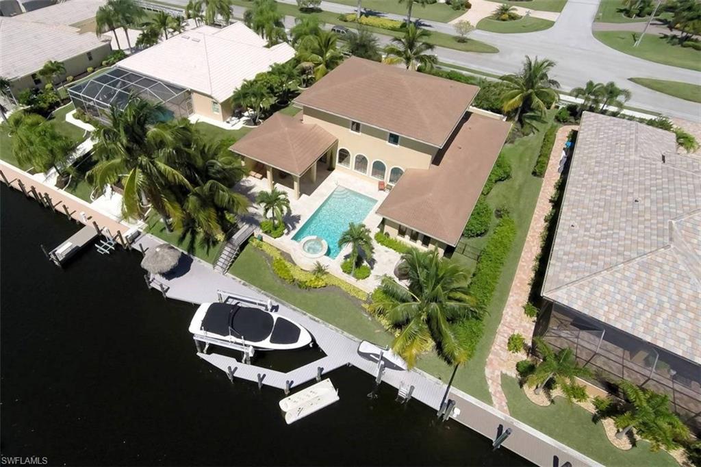 CAPE HARBOUR - Residential