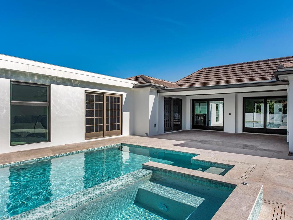 OLDE NAPLES - Residential