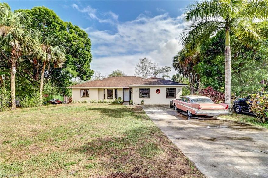 WELCOME HOME!!!!  Beautiful Estate Home is waiting for you to come and enjoy Great location. Large acreage. First street off Wilson Blvd. Beautifully maintained home, 4 bedrooms, 2 baths. Kitchen has granite counter tops and stainless steel appliances. Fenced property. NO HAO fees.  Live life on your terms, with no restrictions, you've earned it  Schedule your showing today! Conveniently to the NEW PUBLIX !!!