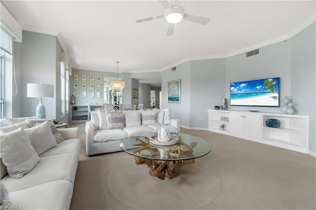 BAREFOOT BEACH CLUB - Residential