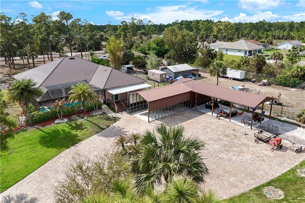 GOLDEN GATE ESTATES - Residential