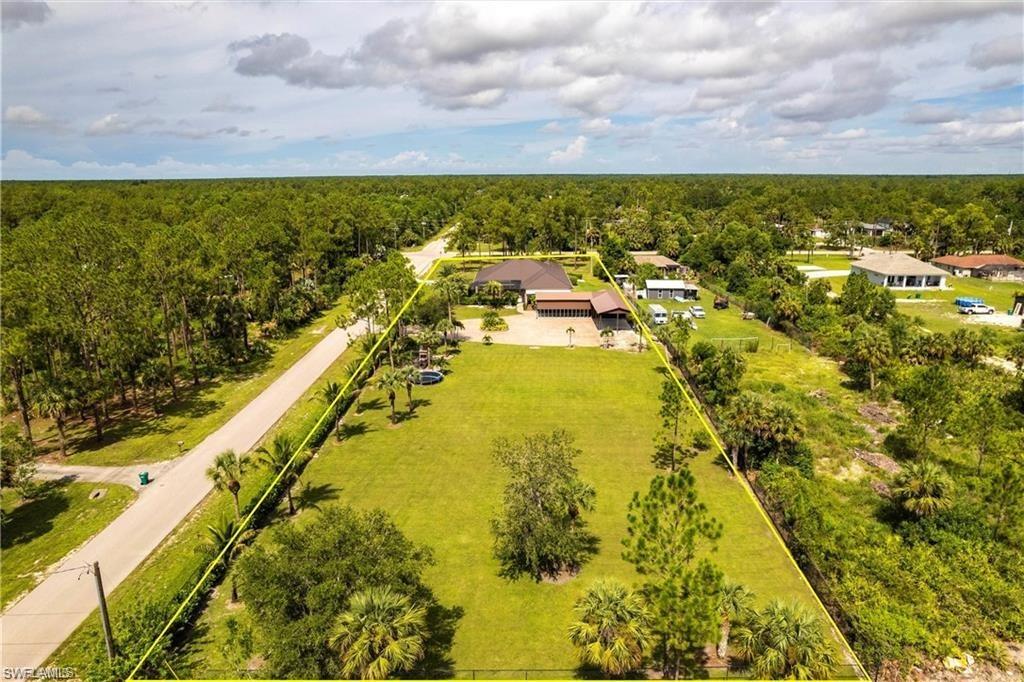 GOLDEN GATE ESTATES - Residential